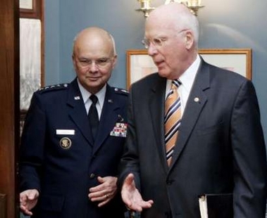 Gen. Michael Hayden and Sen. Pat Leahy Photo