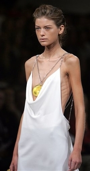 France Outlaws Inciting Thinness