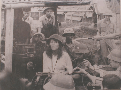 Photo: John Fonda with NVA howitzer during Vietnam 