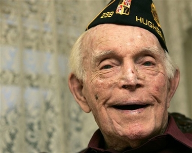 Photo Lloyd Brown, Last Surviving Navy WWI Vet, Dies at 105