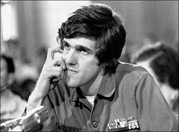 John Kerry Winter Soldiers Testimony Photo