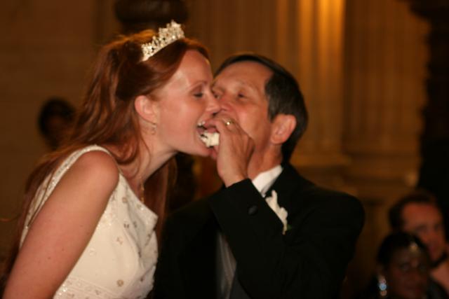 Dennis Kucinich and Wife Eating Cake Photo