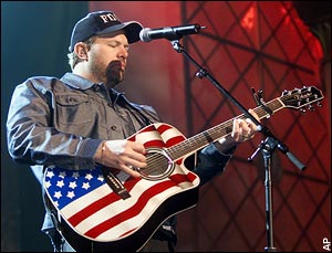 Toby Keith say he's a conservative Democrat