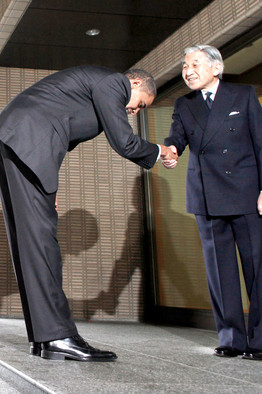 obama-bow-japanese-emperor