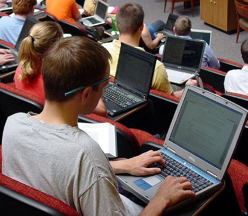 laptops-classroom
